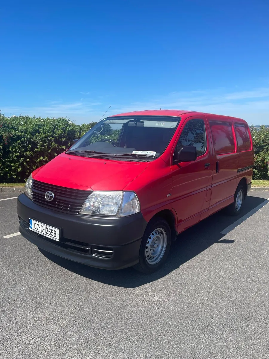 Toyota Hiace NEW DOE 06/2026 LOW KMS Immaculate - Image 2