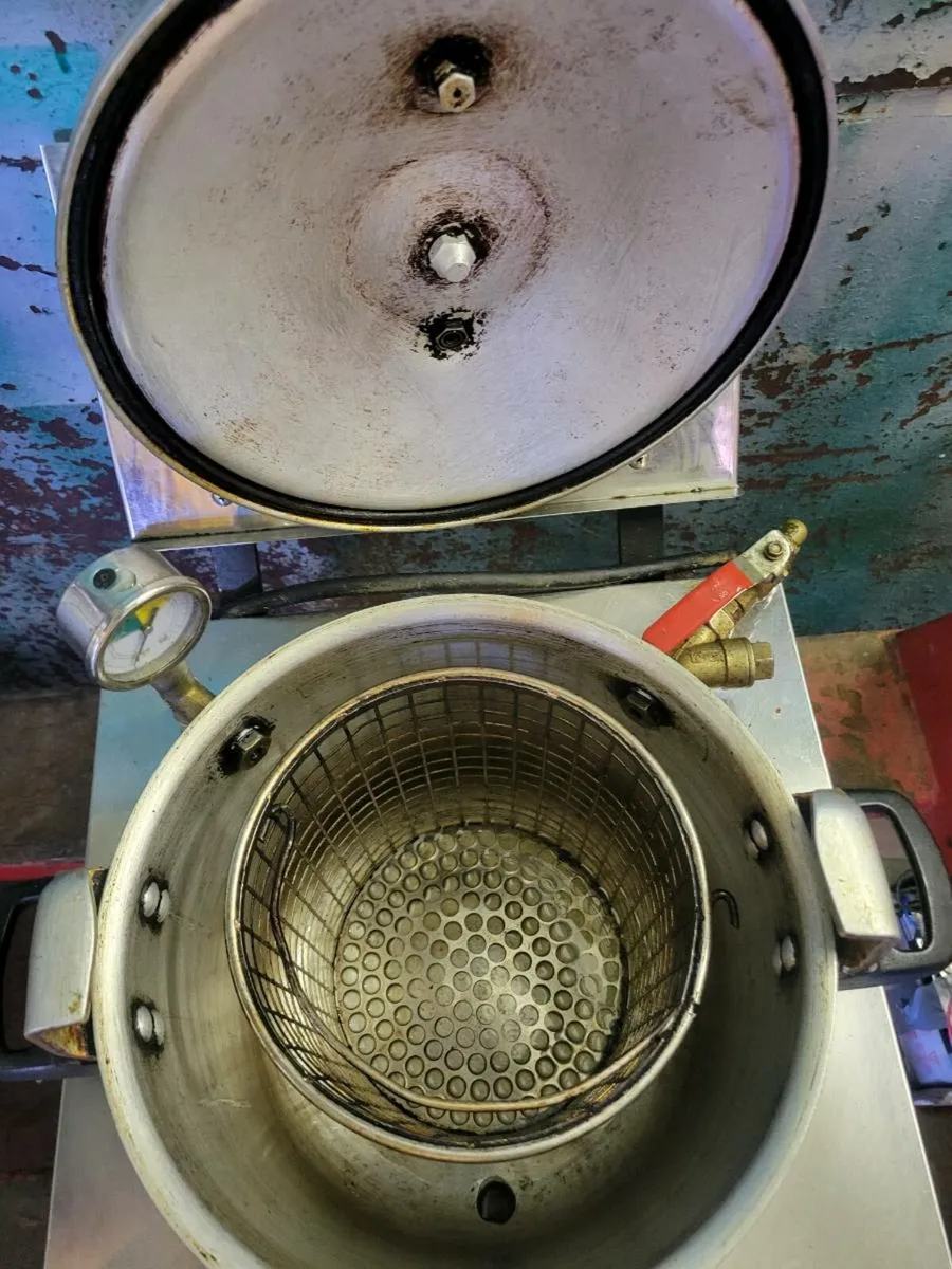 Pressure Electric Fryer CHICKEN EXPRESS - Image 3