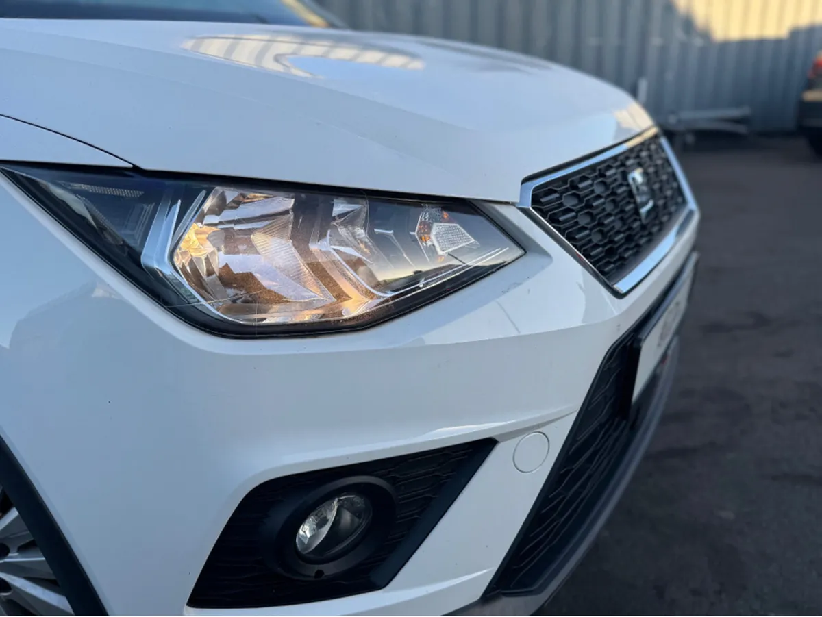SEAT Arona 1.0 TSI 115HP SE 5DR - Image 2