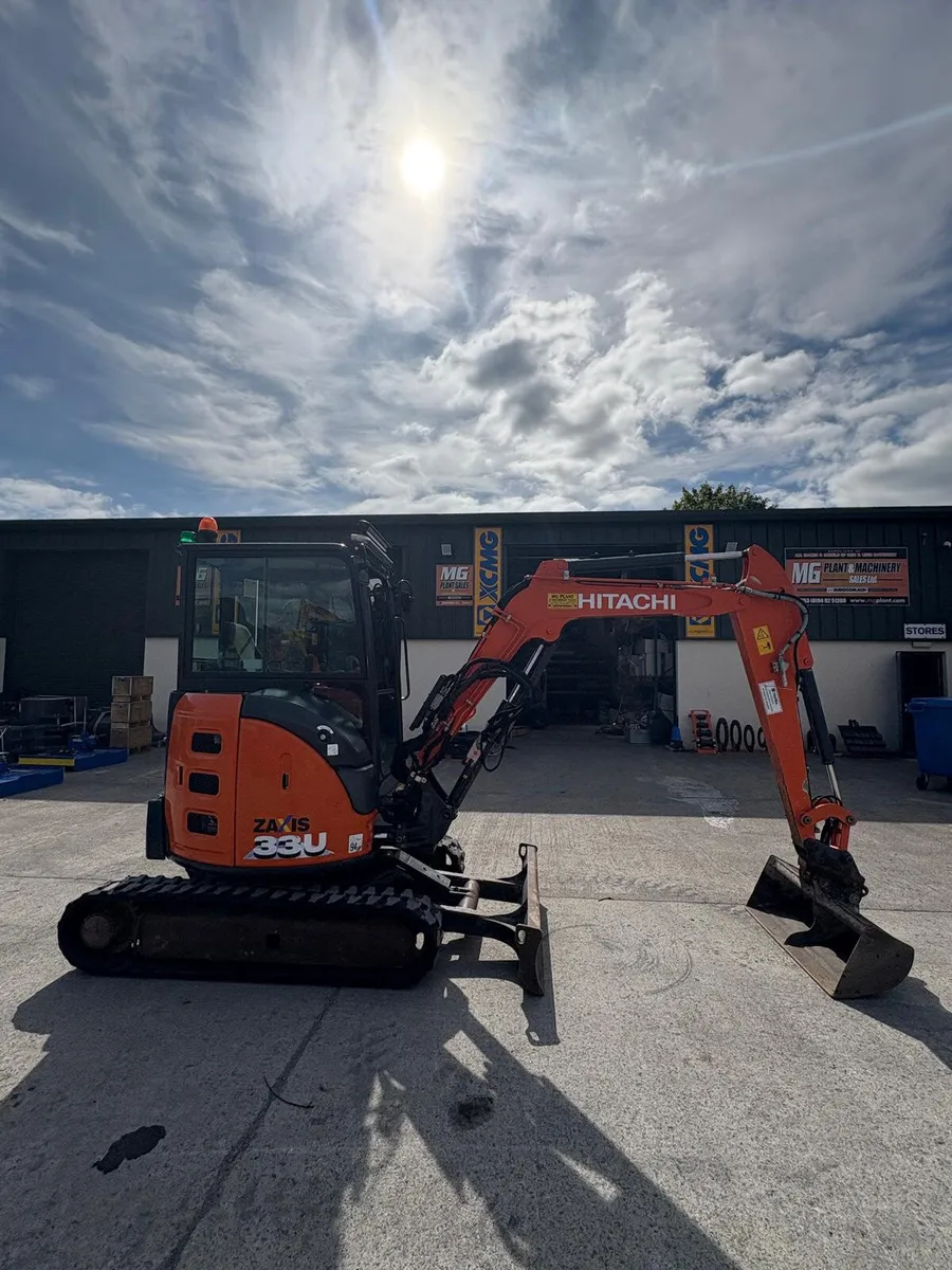 2019 ZX33U-6 - Image 1