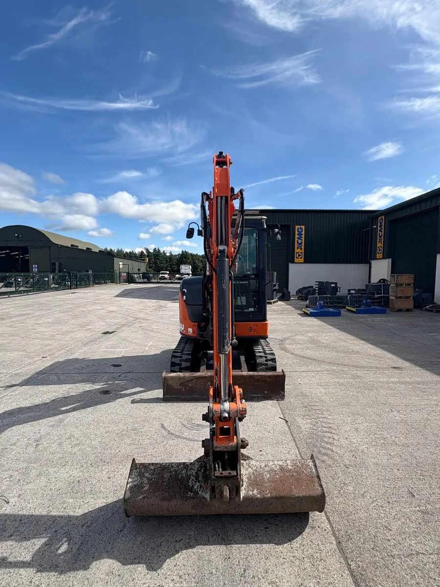 2019 ZX33U-6 - Image 4