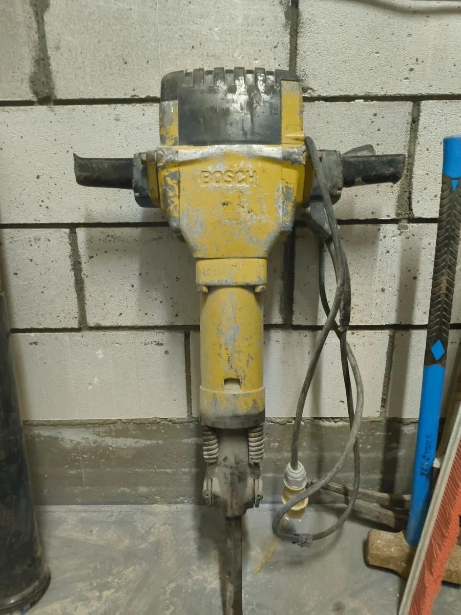 Bosch concrete breaker