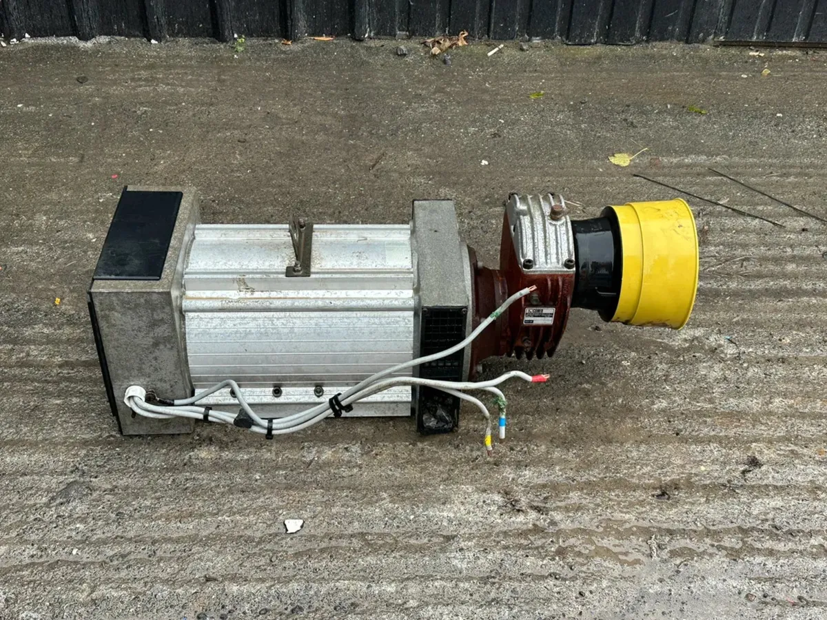 21 KVA PTO Generator – Single & 3 Phase Output - Image 3