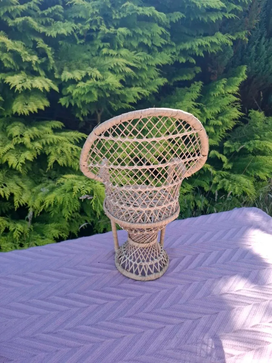 40cm rattan doll chair - Image 2