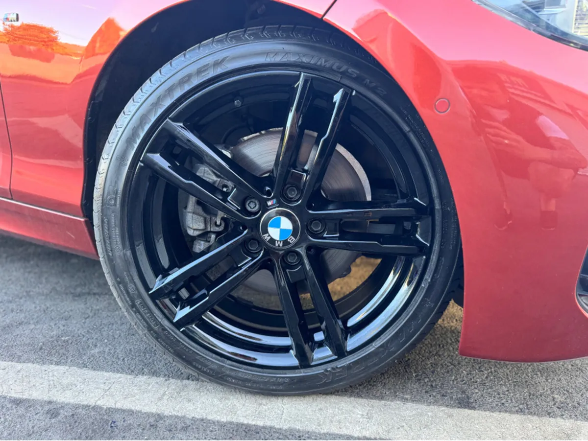 BMW 1-Series M SPORT SHADOW EDITION 5DR AUTO F20 - Image 4
