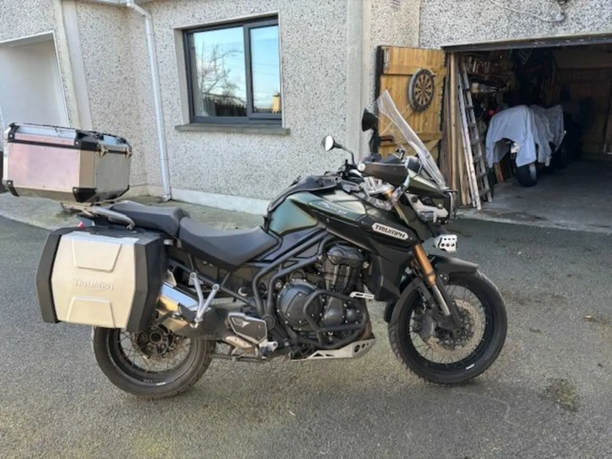 Triumph Tiger Explorer XC 2013 - Image 1