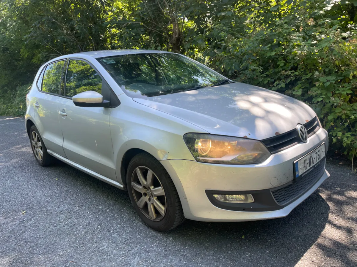 Volkswagen Polo 2011 - Image 2