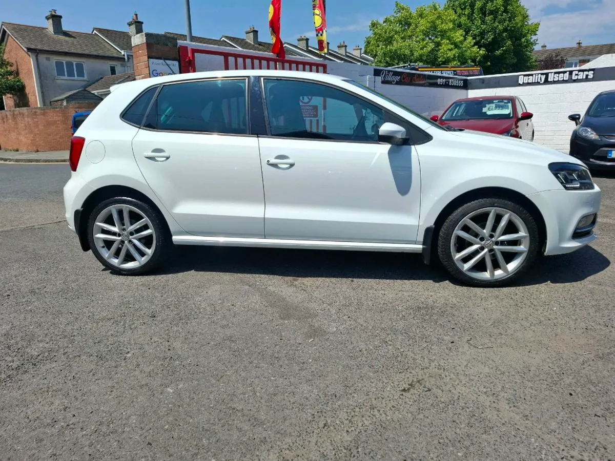Volkswagen polo - Image 2