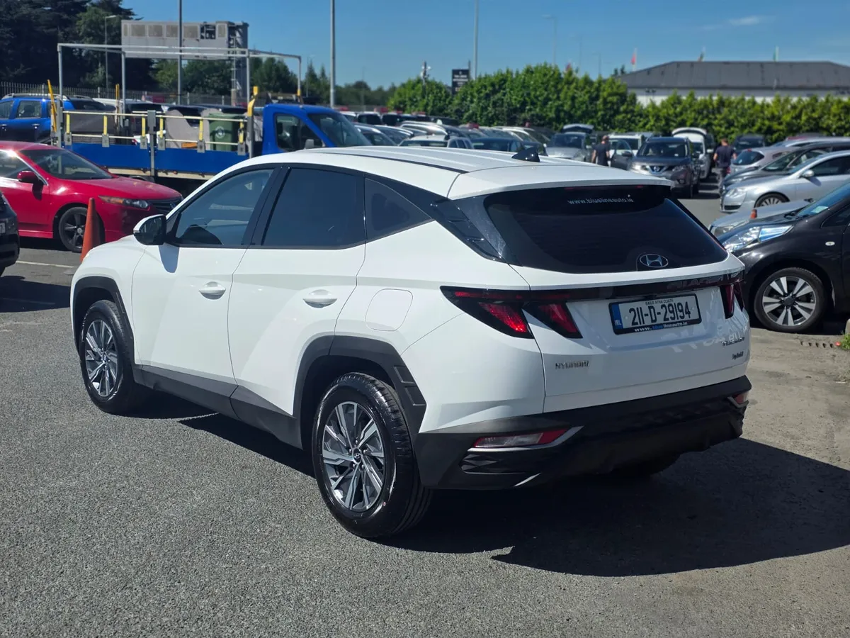 Hyundai Tucson Comfort Plus Auto HEV (211) - Image 3