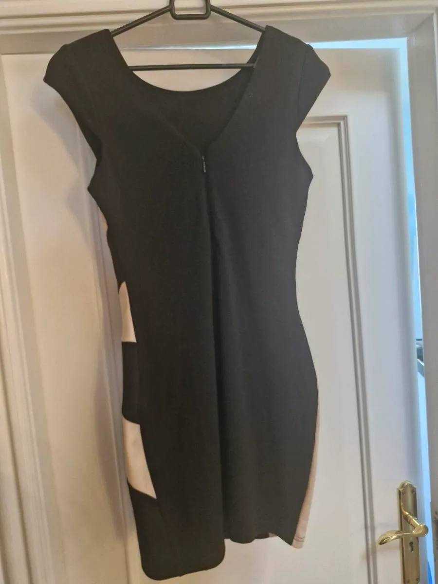 Lipsy Dress - Image 4