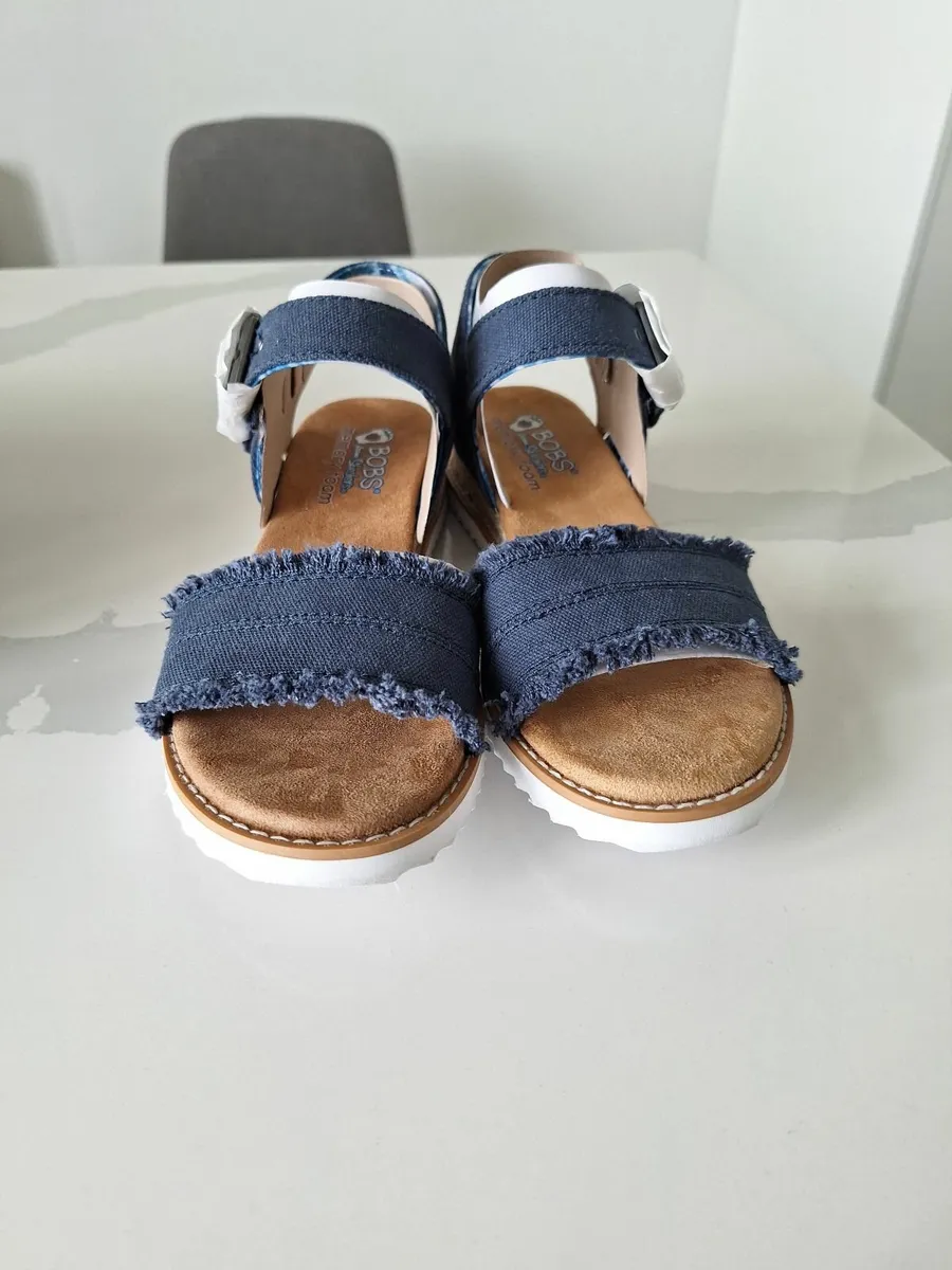 Skechers Sandals - Image 2