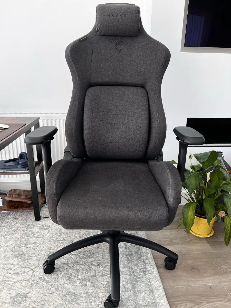 Razer Iskur Fabric XL - Big Ergonomic Gaming Chair - Image 1