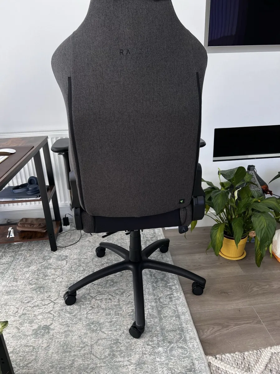 Razer Iskur Fabric XL - Big Ergonomic Gaming Chair - Image 4