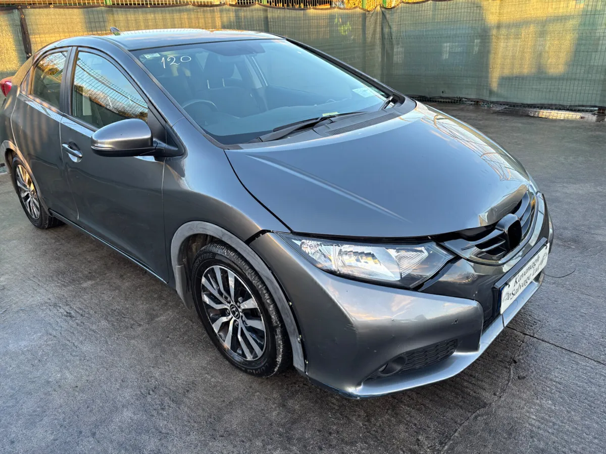 *2013 Honda Civic light damage - Image 3