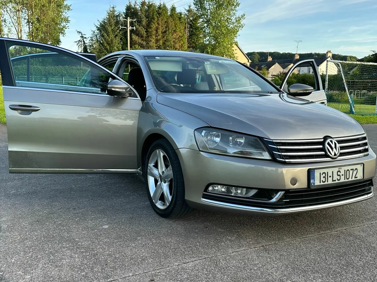 Volkswagen Passat 2013 - Image 3