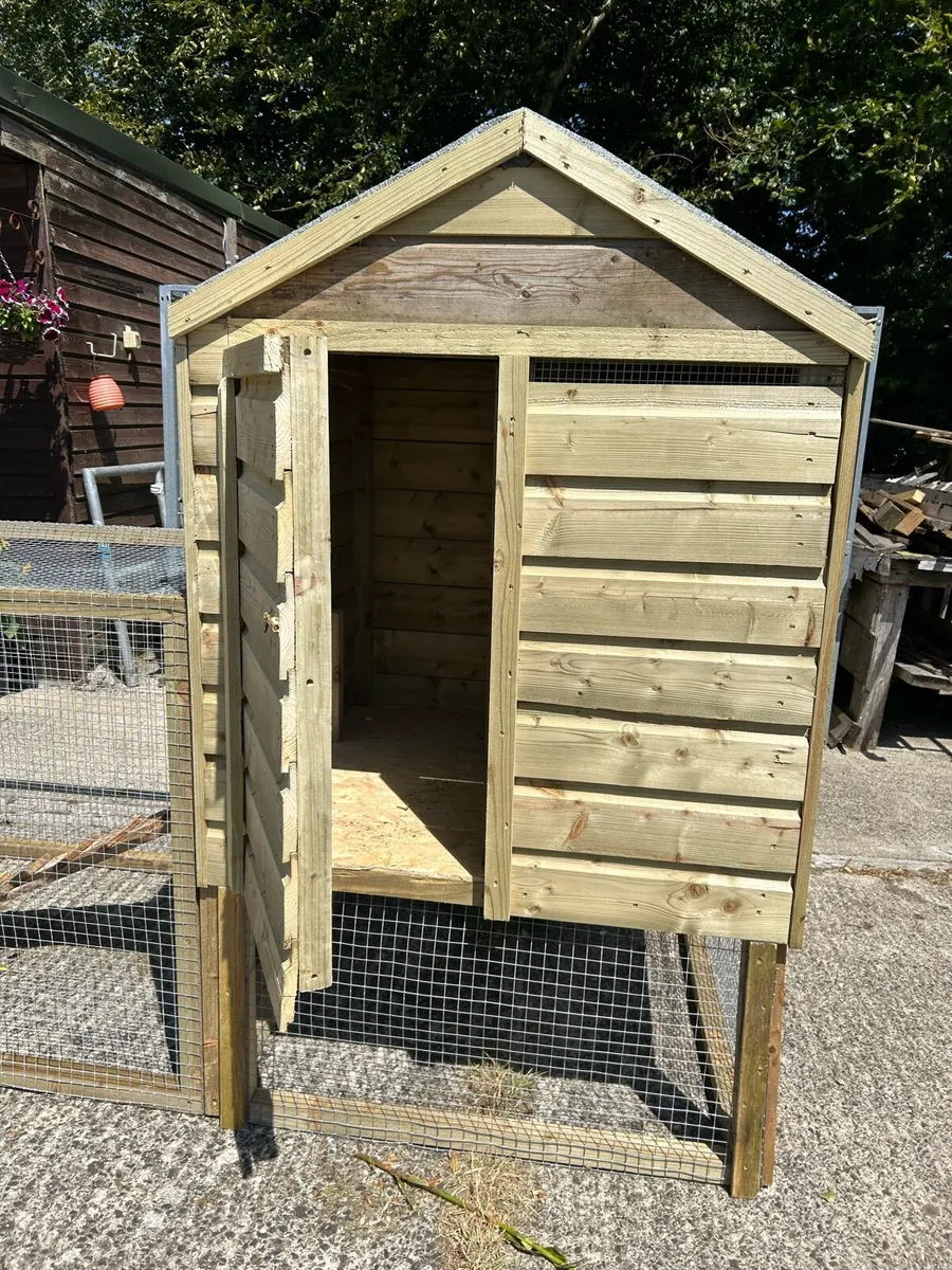 Chicken Coop - Image 2