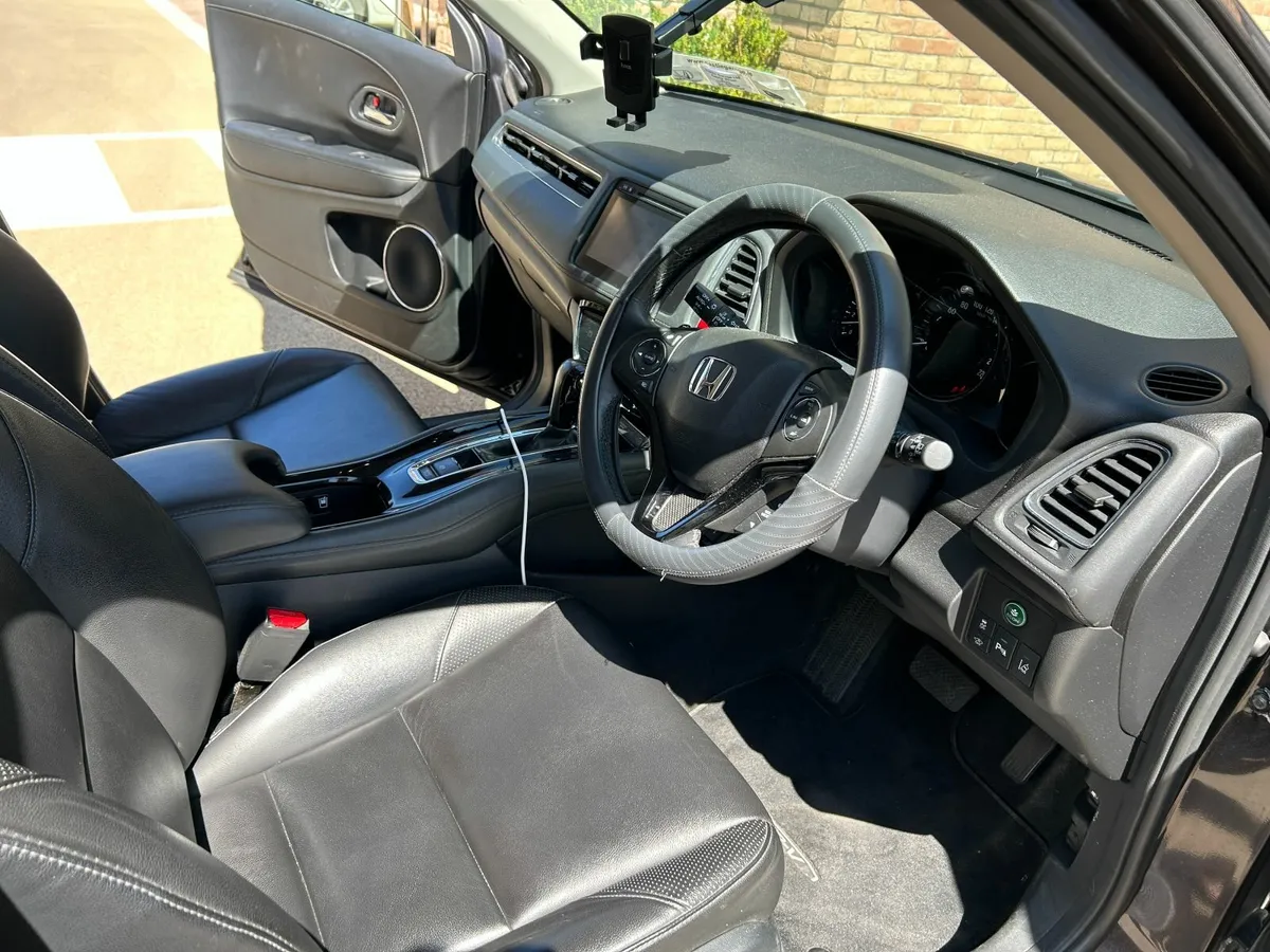 Honda HR-V 2016 1.5 Auto - Image 4