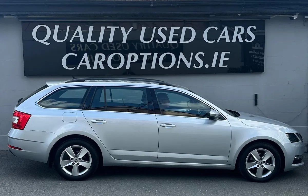 SKODA OCTAVIA SE TECHNOLOGY TDI//1 YEARS TAX// - Image 1