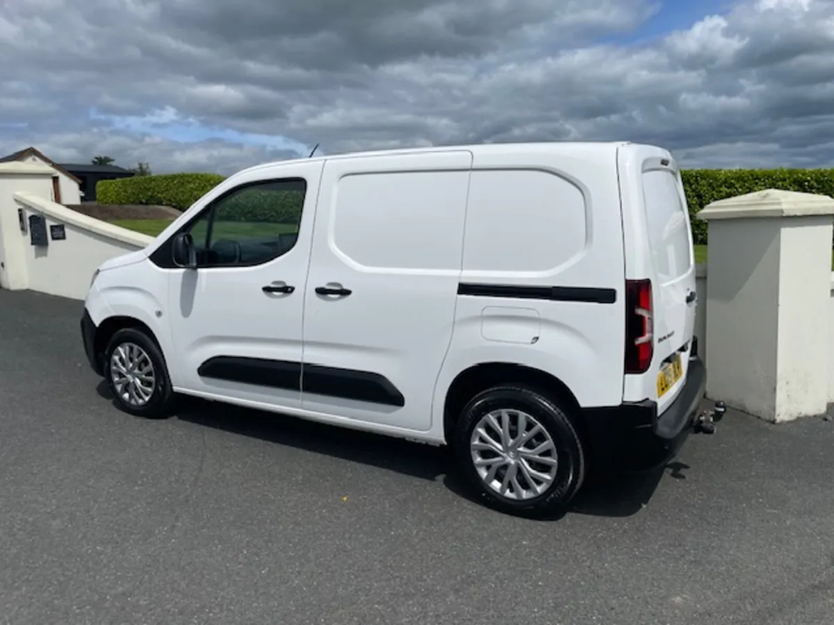 Citroen Berlingo 1.6 HDI Enterprise ** €215 VRT ** - Image 2