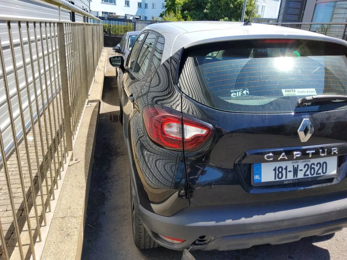 Renault Captur Tce 90 Dynamique NAV - Image 4