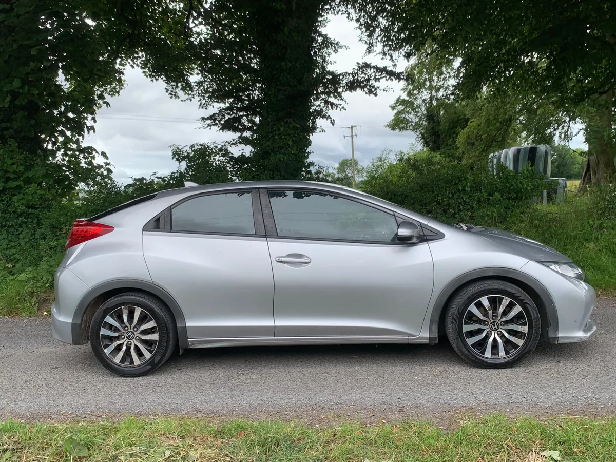 Honda Civic 2013 1.6 I-DTEC new nct 7/26 tax 8/25 - Image 4