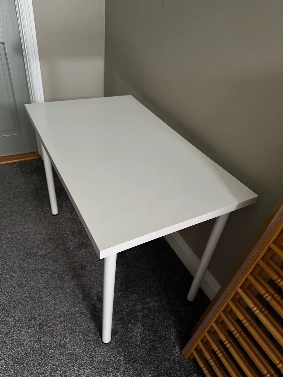 White IKEA desk - Image 3