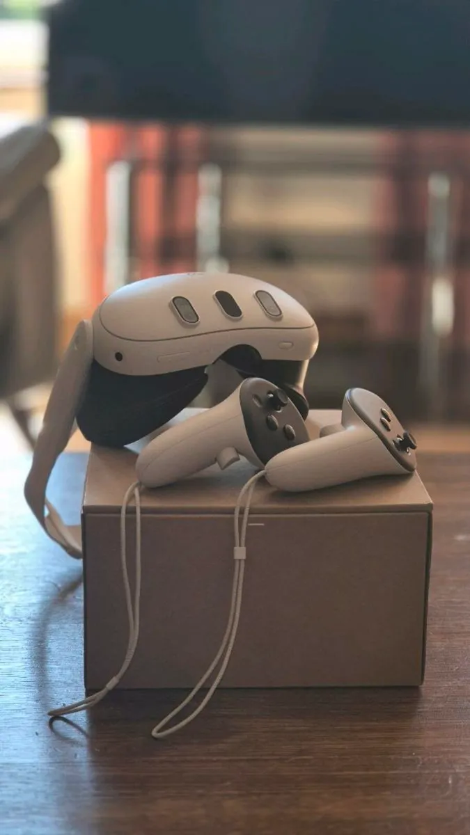 Meta Quest 3 VR - 128gb - Image 1