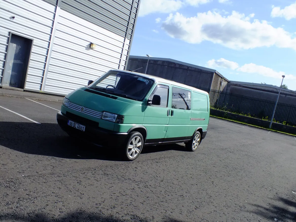 Wolkswagen T4 Camper - Image 3