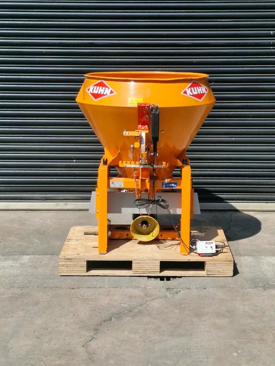 KUHN SOWER SPREADER - Image 1