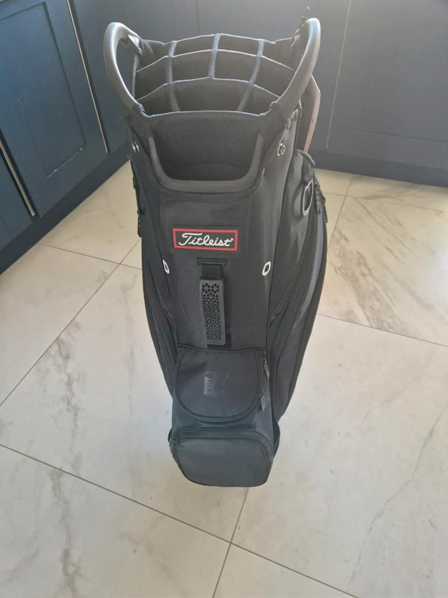 Titleist golf cart bag brand new - Image 2
