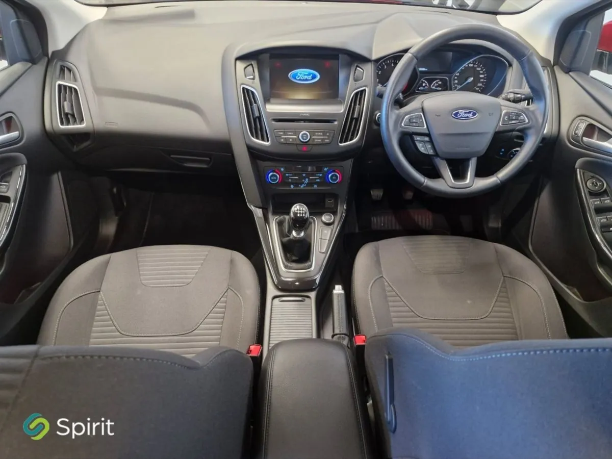 Ford Focus Titanium 1.0t call Allen ON 01-2163600 - Image 4