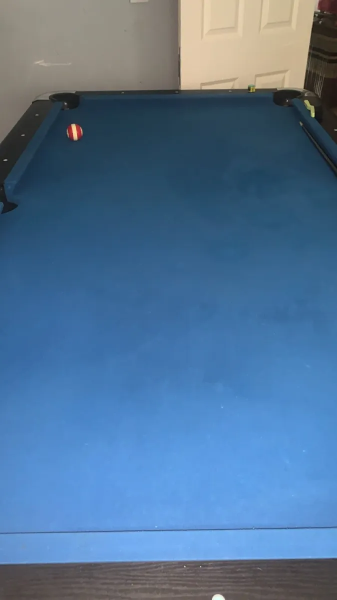 Pool table - Image 3
