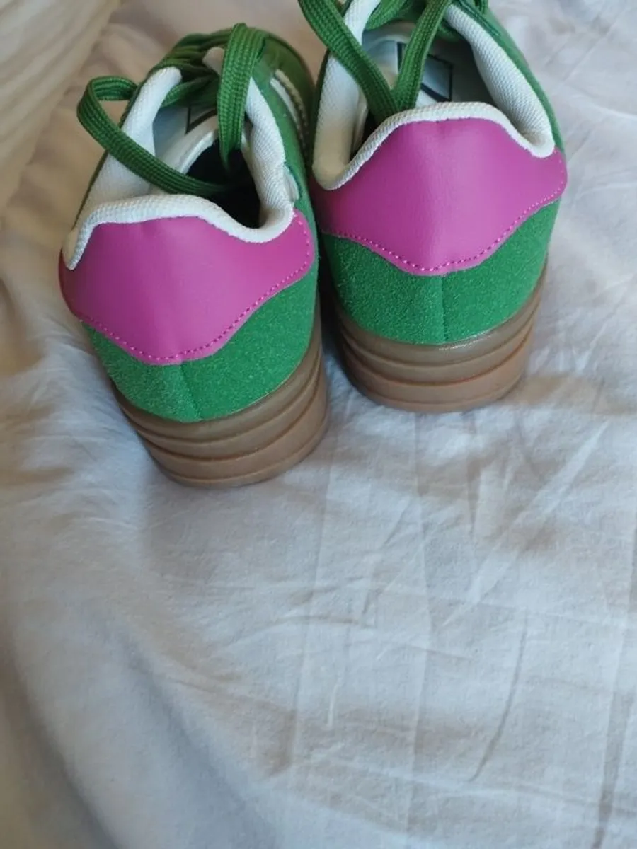 runners - Image 3