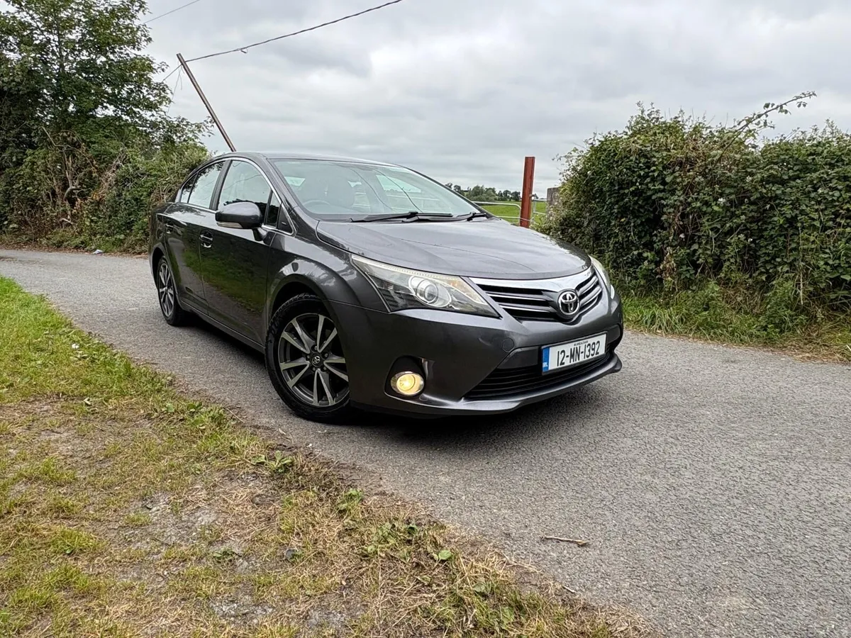 2012 Toyota Avensis 2.0D4D ICON HIGH SPEC - Image 1