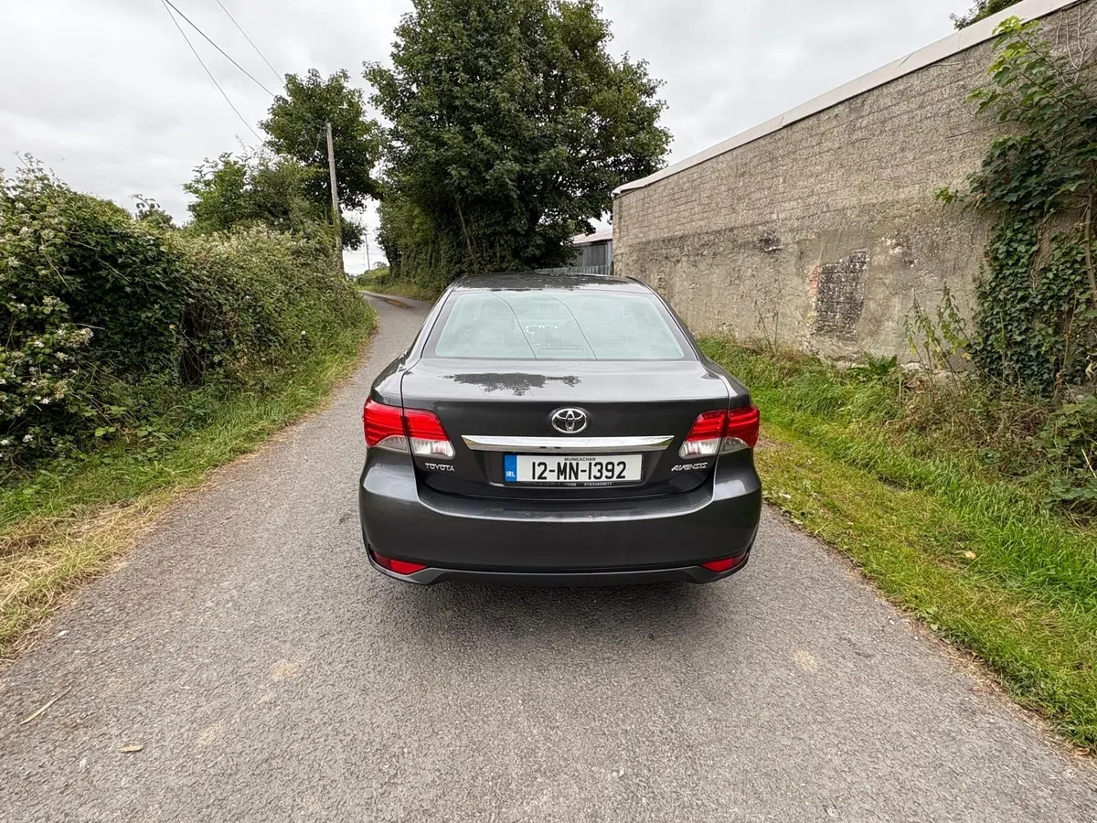 2012 Toyota Avensis 2.0D4D ICON HIGH SPEC - Image 4