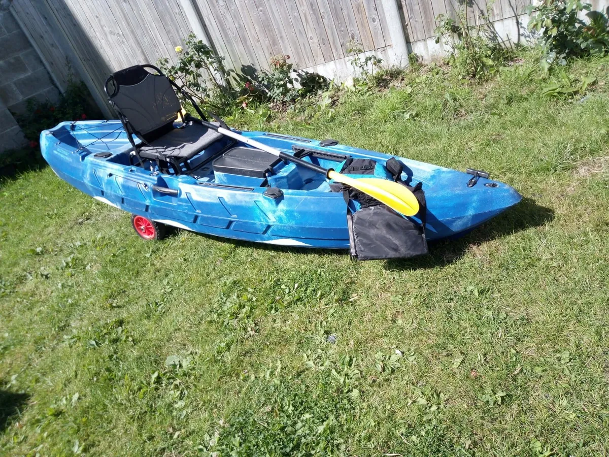 Sit in kayak - Image 2