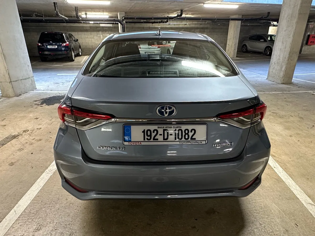 Toyota Corolla - Image 4