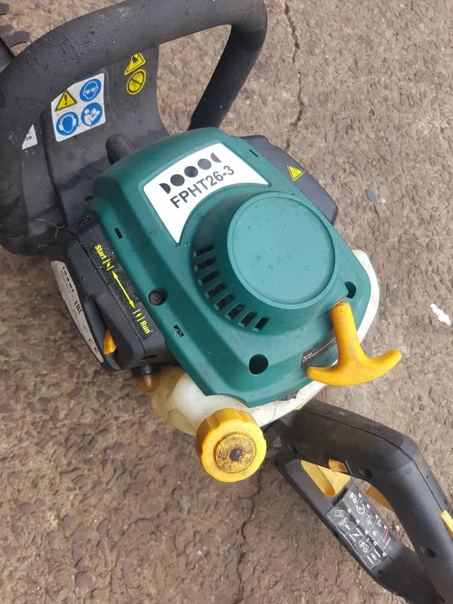 HEDGETRIMMER - FOR SALE - Image 2