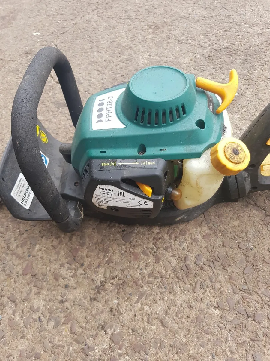 HEDGETRIMMER - FOR SALE - Image 3