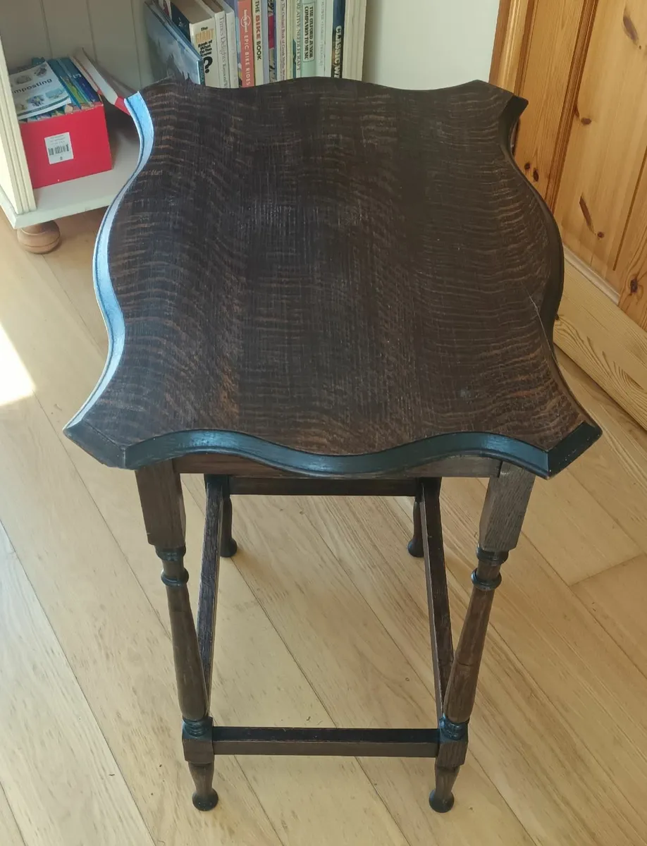 Wooden table - Image 2