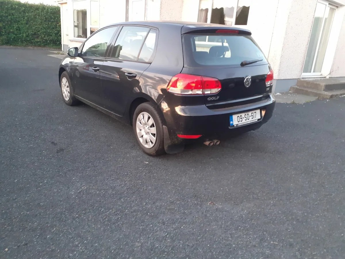 Volkswagen Golf 2009 - Image 3