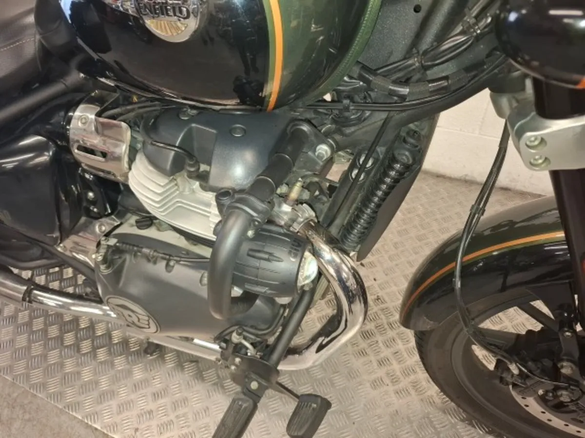 Royal Enfield Super Meteor 650 2023 - Image 4