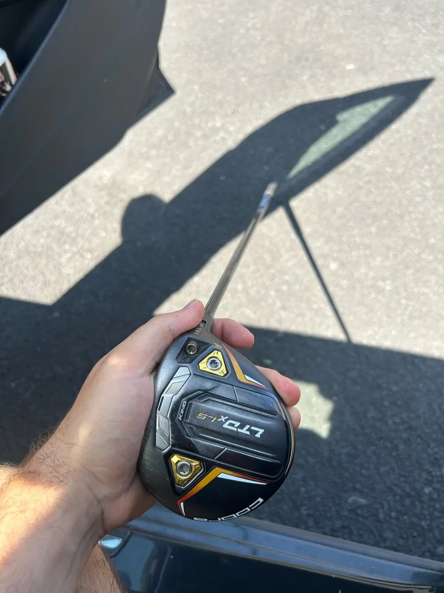 Cobra LTDx LS 3 WOOD (LOW SPIN BOMBER) X-STIFF - Image 3