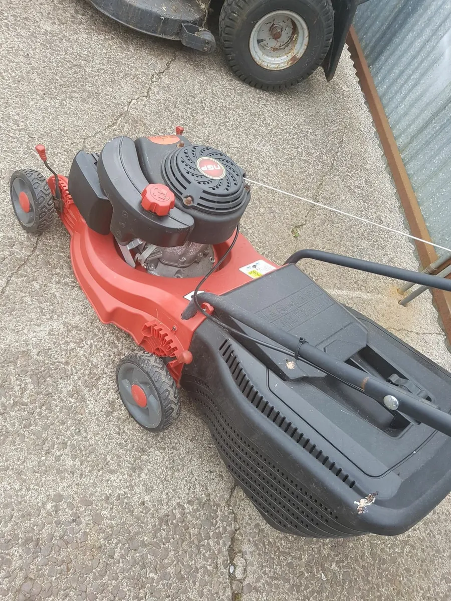 PUSH LAWNMOWER - FOR SALE - Image 3
