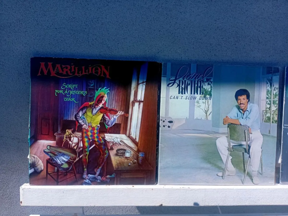 Records - Image 2