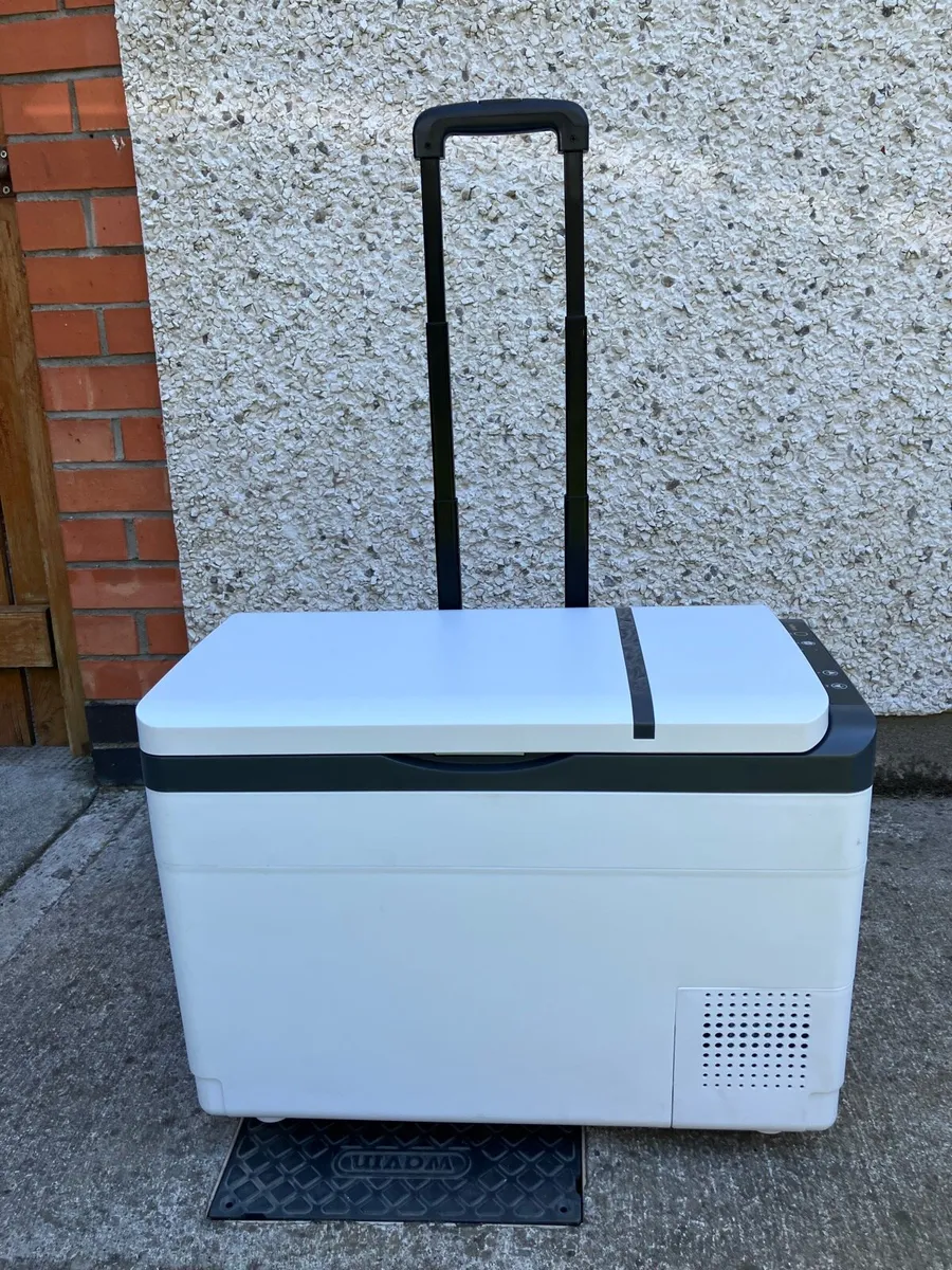 Cooler/Freezer 30L - Image 2