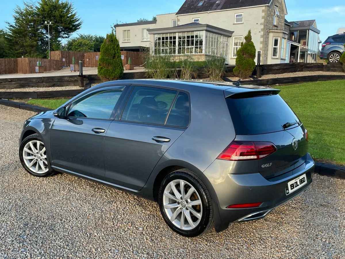 2019-Volkswagen Golf-Highline-1.6TDI - Image 4