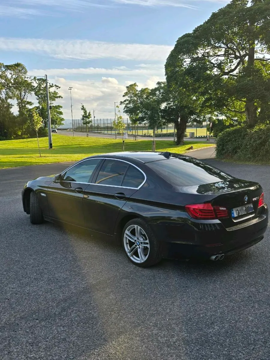BMW 520D AUTOMATIC - Image 1