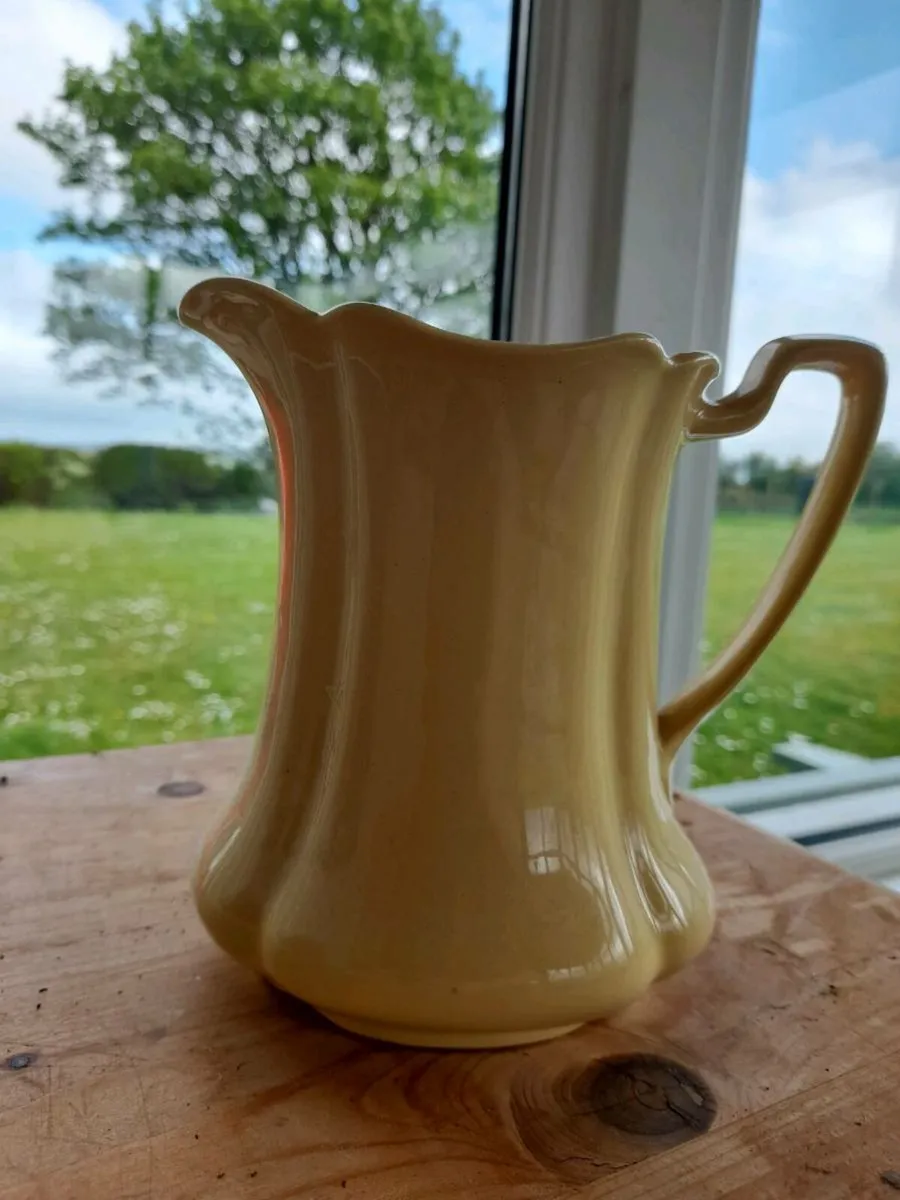 Jug goldendawn - Image 1