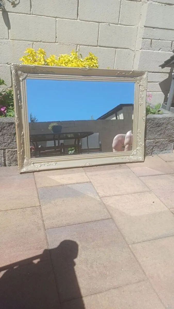 Mirror - Image 3